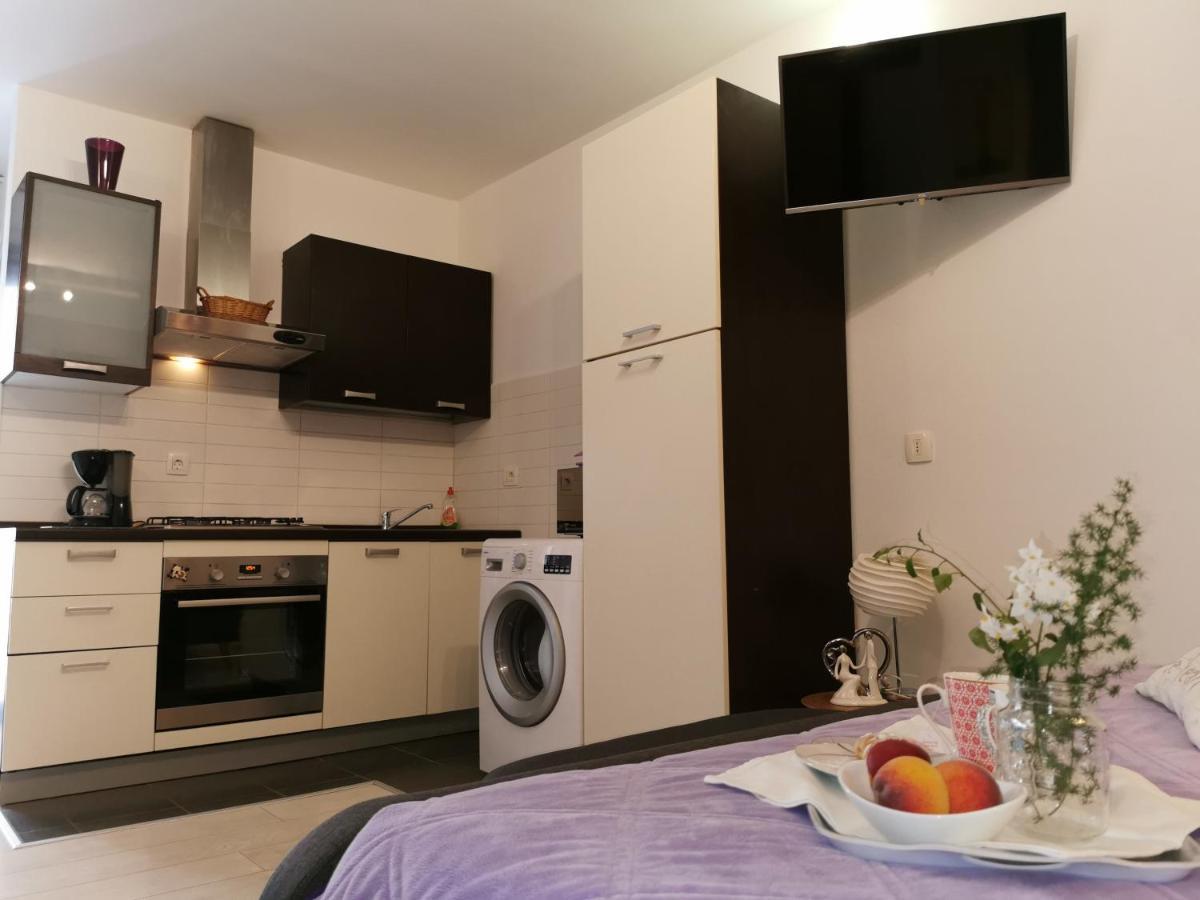 Apartments Nea Rovinj Exteriör bild